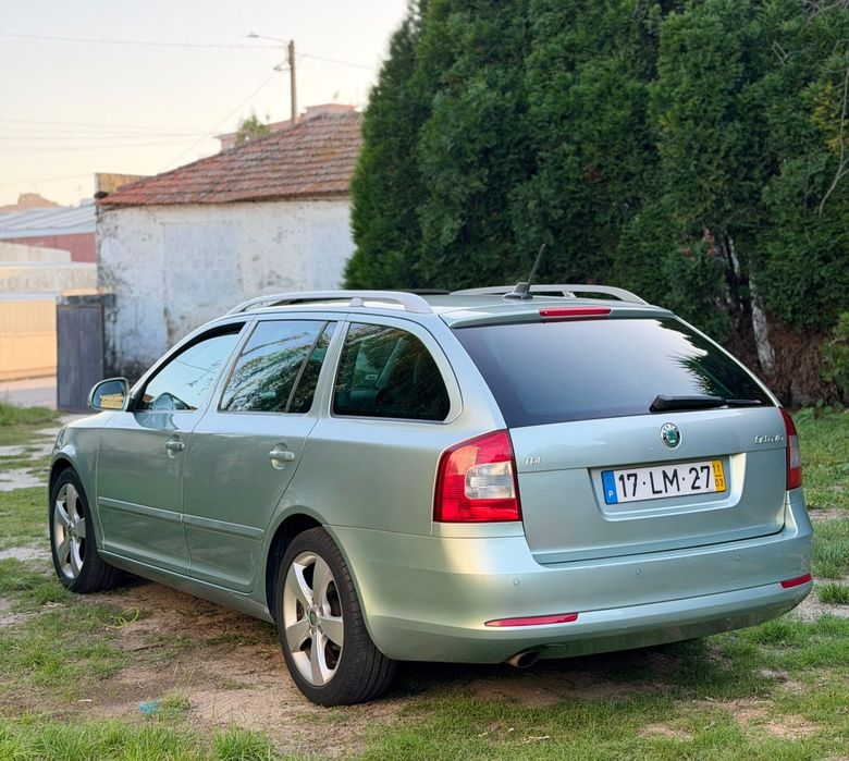 Skoda Octávia Break Sportline 1.6 TDI  -2011