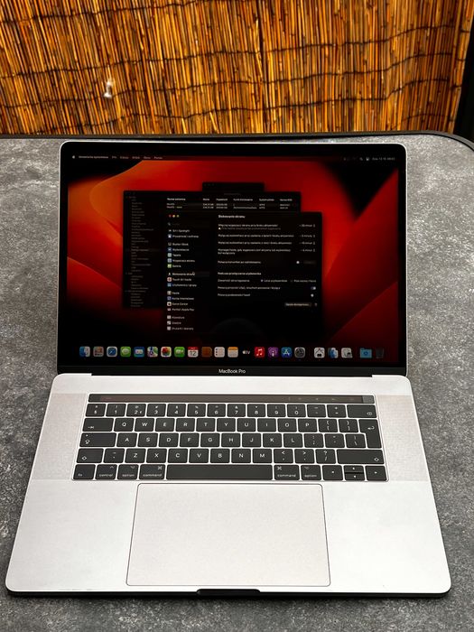 MacBook Pro 15″ z 2016 roku Model: A1707 w kolorze Space Gray