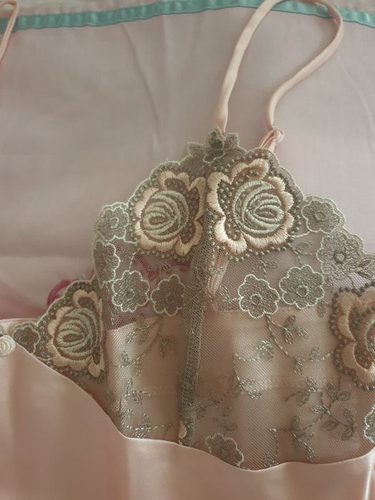 Komplet bieliźniany z  Jedwabiu S,XS.