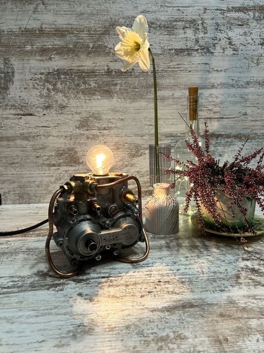 Світильник в стилі Steampunk