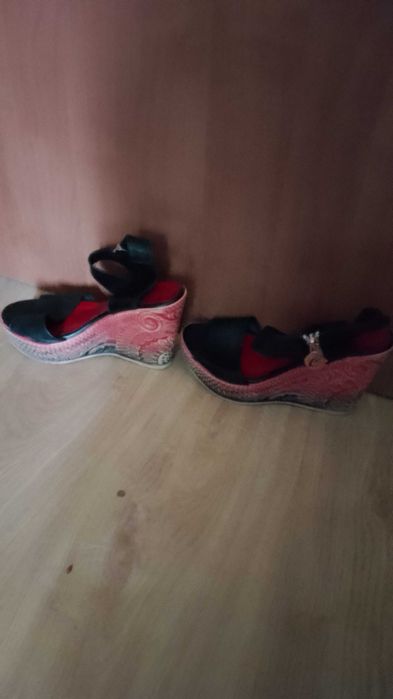 Buty damskie rozne r. 35-40