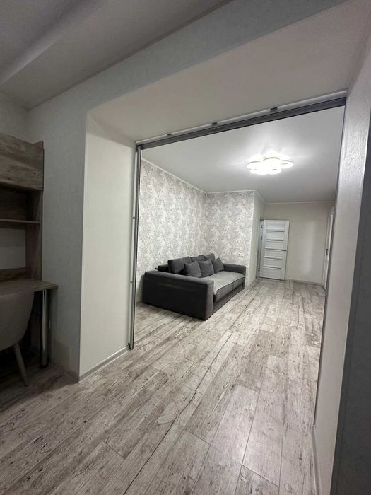 Здається 1 кімнатна квартира біля 5 школи