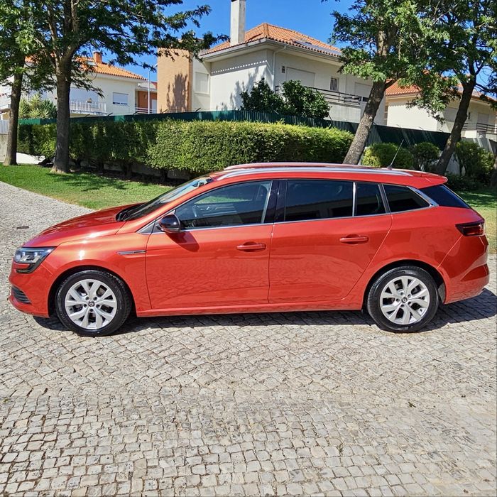 Renault Megane ST 1.3 TCe 2021 **DESDE 189€ Mês**