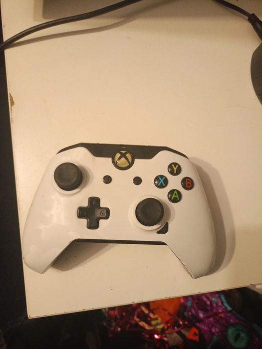 Zadbany Xbox one s