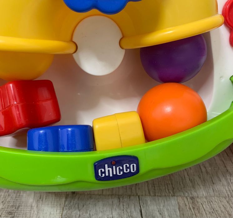 Ходунки-ігровий центр "Перші кроки" Chicco