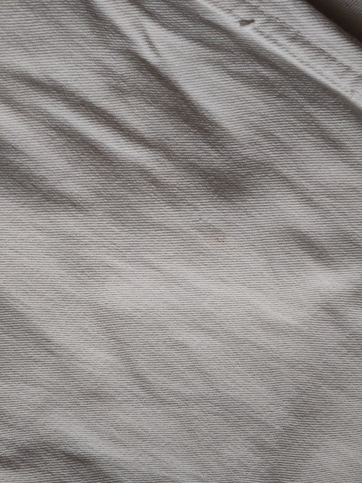 Białe jeansowe dzwony