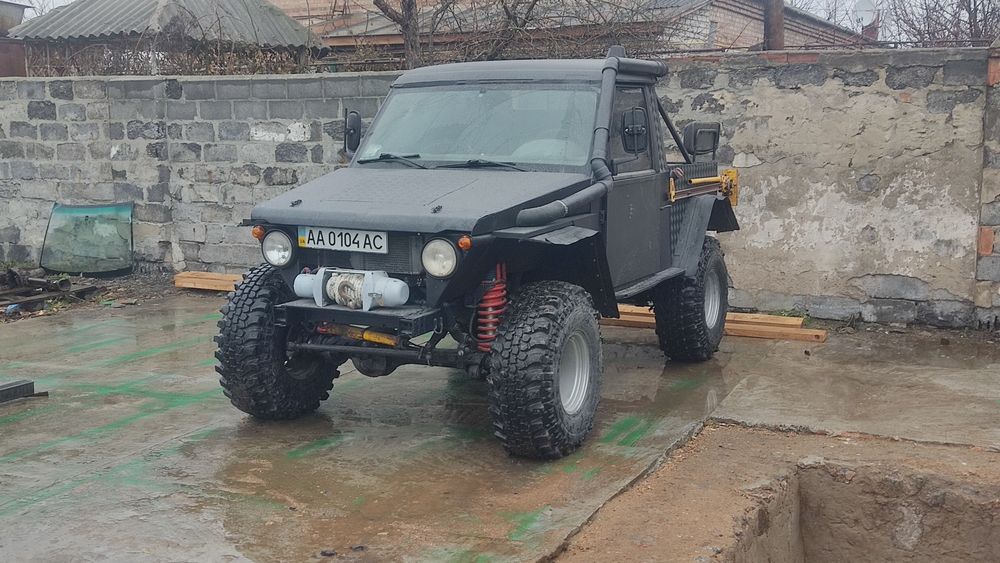 Продам вездеход танк для бездорожя