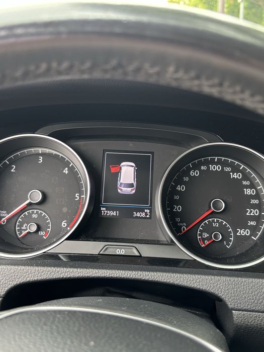 Volkswagen Golf Variant 1.6 TDI Highline DSG