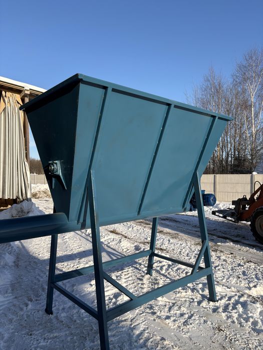 Podajnik  do trocin ruchome podlogi   Suszarnie do Trocin