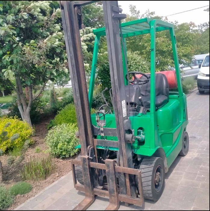 Продам вилочний навантажувач