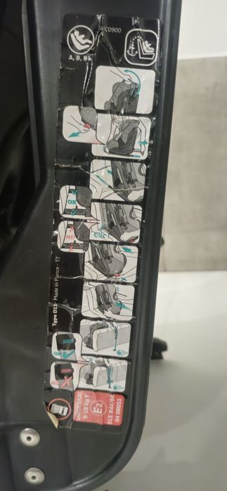 Cadeira Auto Isofix (9-18kg]