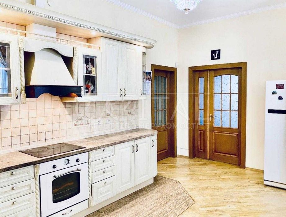 Продажа дома, Деснянский р-н, Троещина