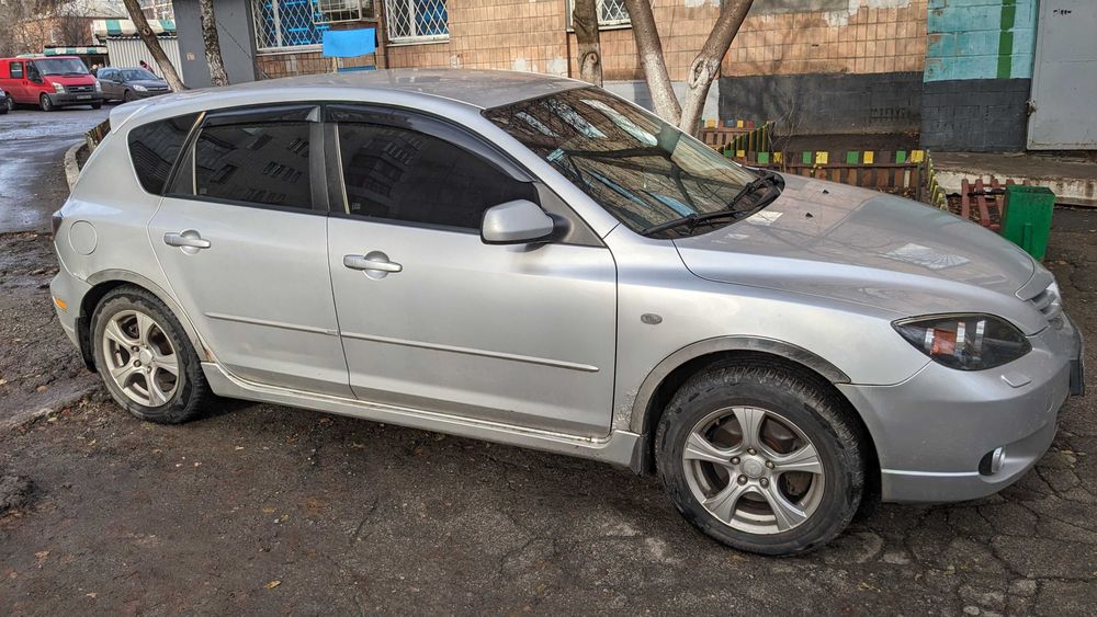 Mazda 3 хэтчбек БК