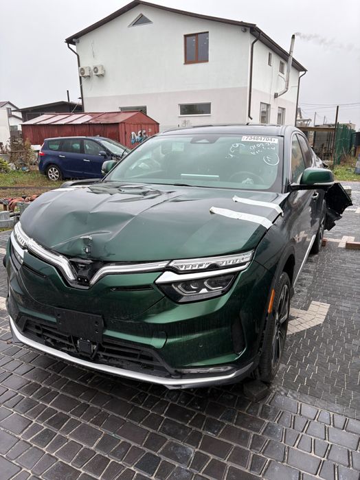 Vinfas VF8 2023 електроавтомобіль