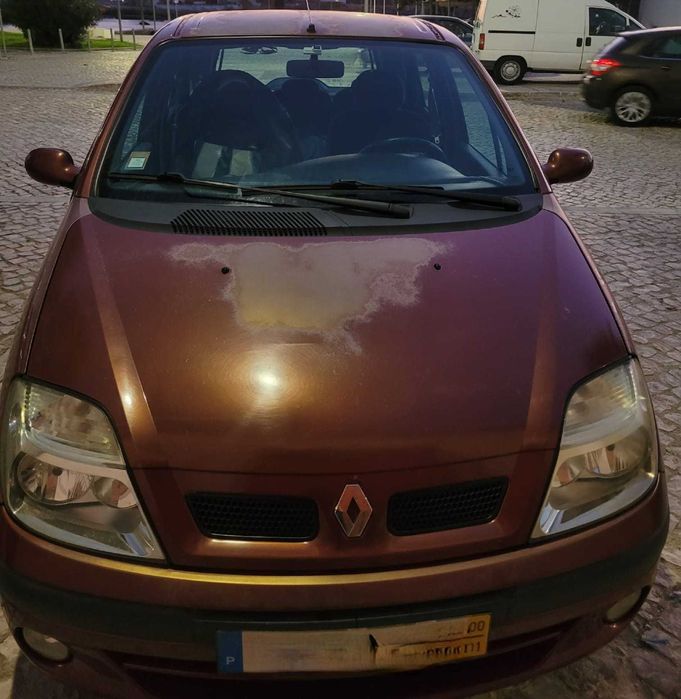 RENAULT Mégane Scenic