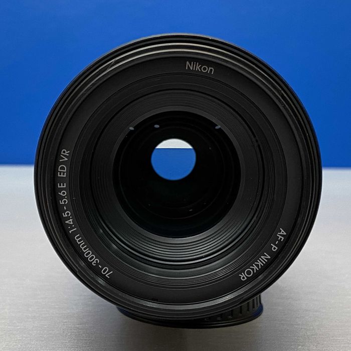 Nikon AF-S 70-300mm f/4.5-5.6G ED VR