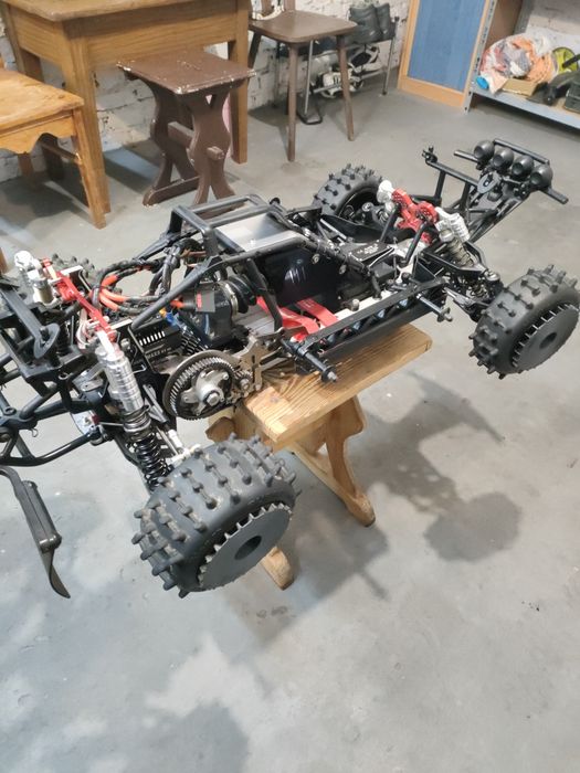 Model RC Baja 5T HW max5 g2 silnik 800 kv 8s elektryk (hpi,rofun)
