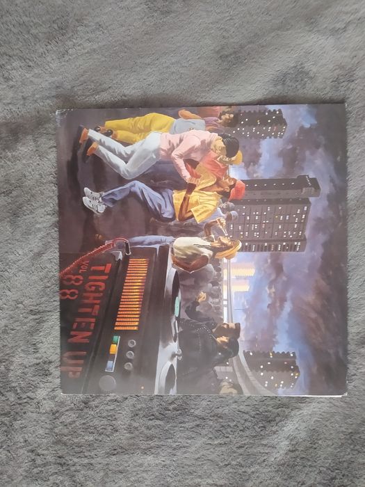 Big Audio Dynamite  Tighte Up  EX+