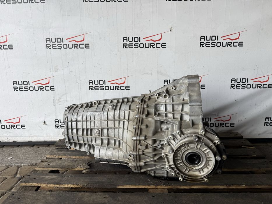Коробка передач АКПП Audi A4 B9 / A5 передній привід SVL