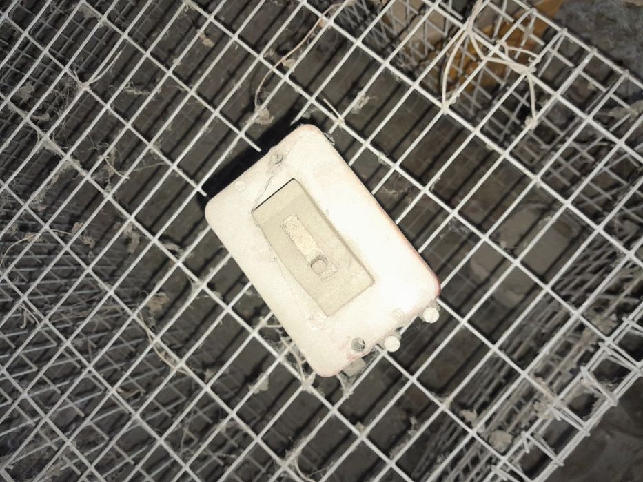 Продам клетки для попугаев