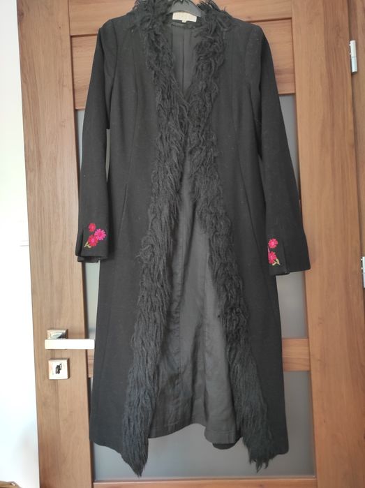 Płaszcz czarny Hennes