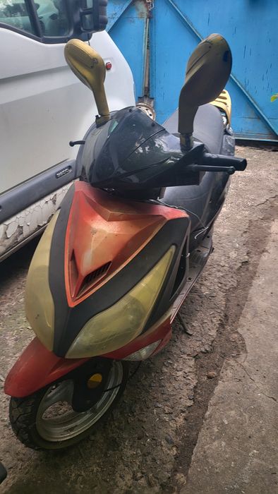 Продам 2 мопеда (50кубів та 200)