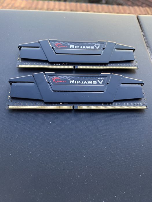 Memória RAM G.SKILL Ripjaws V 16GB (2x8) DDR4-3600MHz