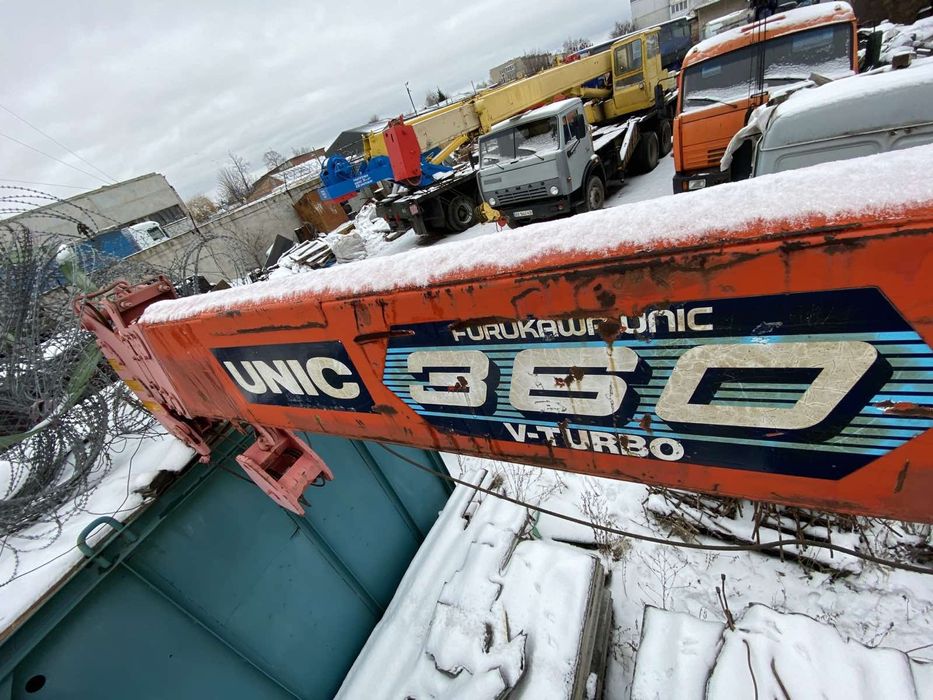 Продам манипулятор UNIC-365