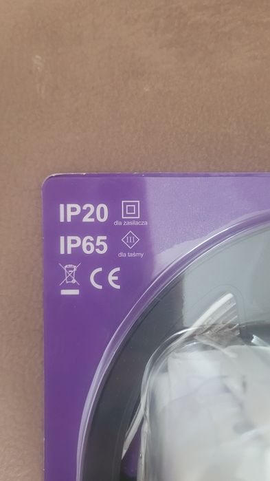 Taśma LED z regulacją barwy - ciepła. 5m - 2 op(10m) 18W pilot