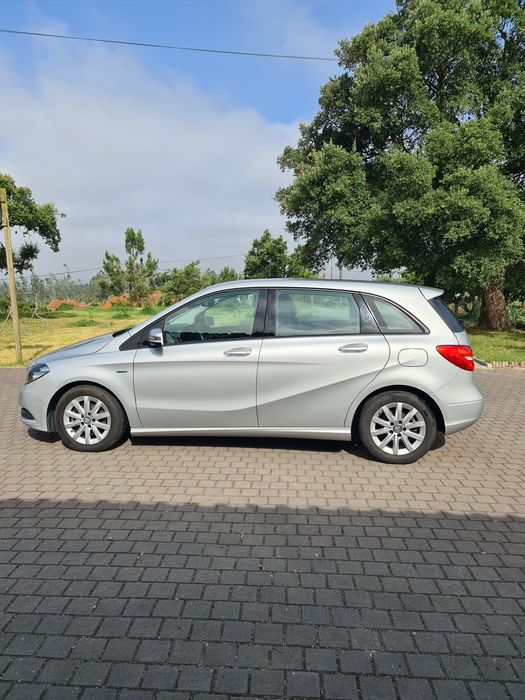 Mercedes B200 motor Mercedes 1dono