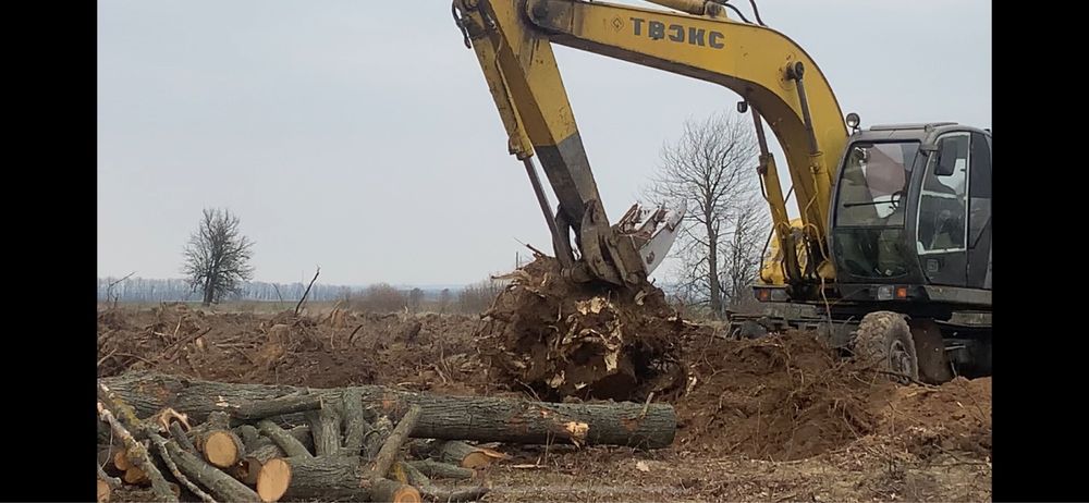 Екскаватор "Твэкс" ЕК-18