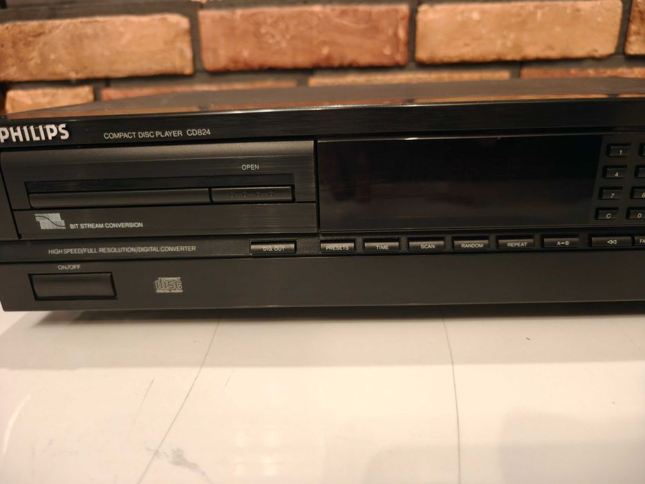 PHILIPS CD 824 ! Znakomity odtwarzacz CD do naprawy