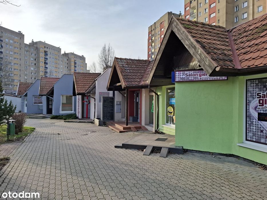 Lokal handlowo - usługowy.