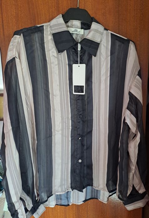 Roupa nova com etiqueta