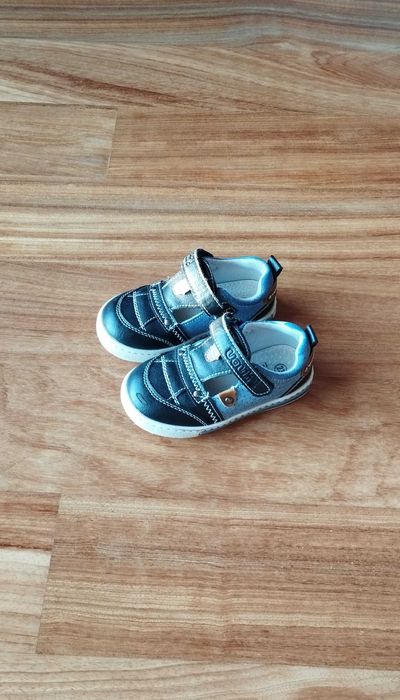 Sapato de Primavera / Verão - UAUH! Shoes (p/ menino)