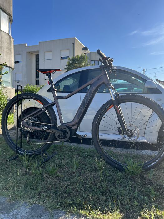 KTM Macina Race 592 (Tam. 48/L) – Como Nova (37km) + Garantia e Extras