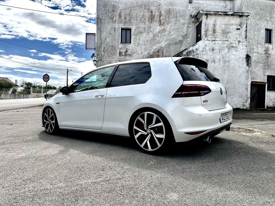VW Golf 7 GTI Performance
