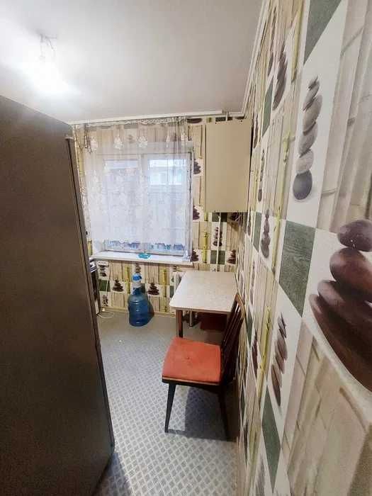 Срочно!Продам 2к кв. на пр.О.Поля(Кирова)!ост.Комбинат Игрушки!Торг!