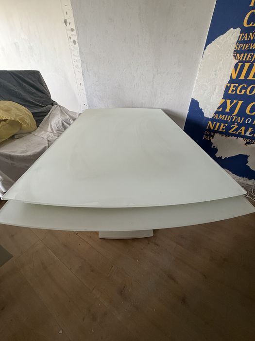 Szklany stół rozkładany 150-220 cm
