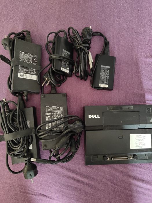 Akcesoria marki Dell, zasilacze i stacje dokujące