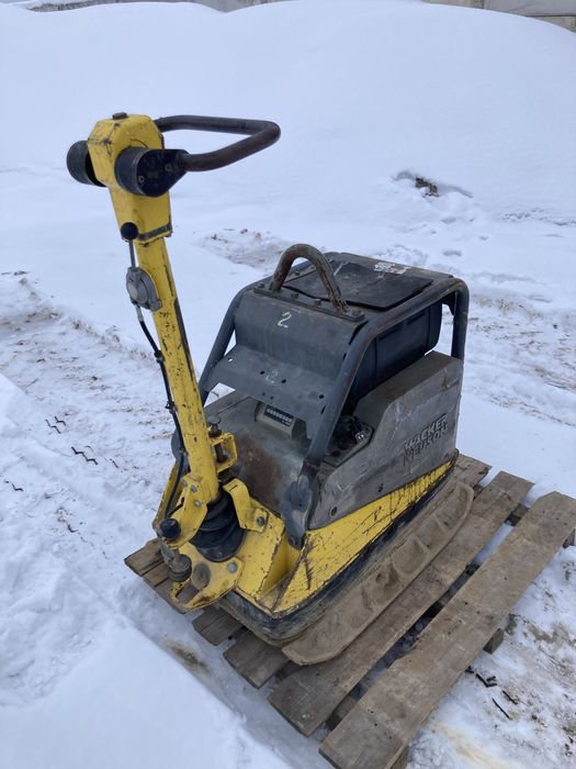 Zagęszczarka rewersyjna Wacker Neuson - system zagęszczania – 500 kg