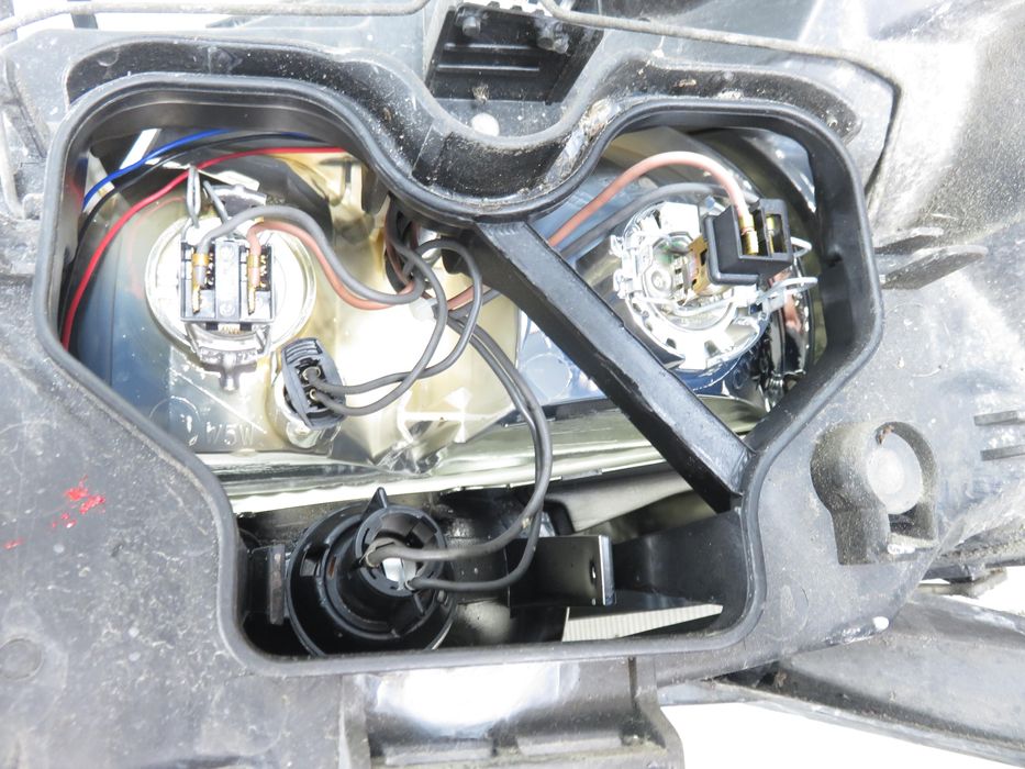 Lampa Prawa Przednia Citroen C3 I (fc_)