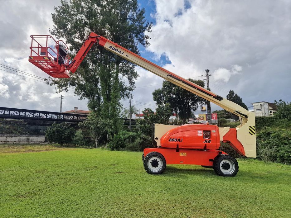 Plataforma elevatória jlg 26 m