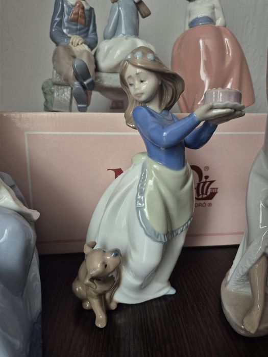 Порцелянова колекційна статуетка Nao by Lladro Na: 1 200 грн
