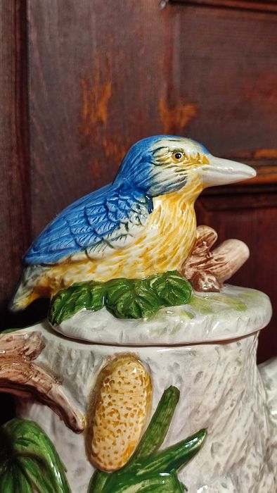 Kolekcjonerski dzbanek ceramiczny zimorodki