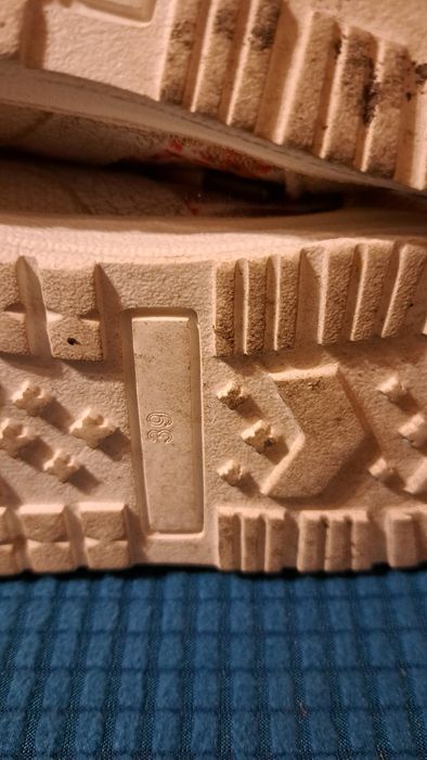 Ocieplane bardzo lekkie buty