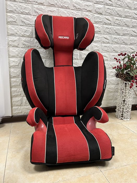 Автокрісло Recaro Monza Nova 2 Seatfix група 2/3 (15-36кг) рекаро