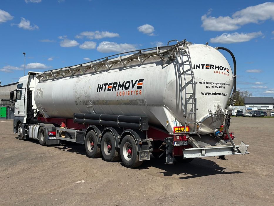 Feldbinder KIP 60.3 m3  Naczepa SILOS Feldbinder KIP 60.3 m3 / 2004 rok