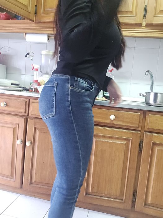 Calça Skinny como nova