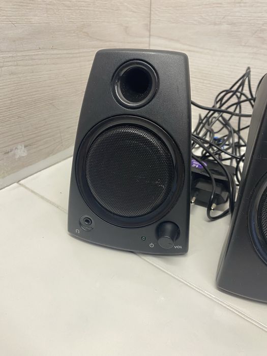 Колонки Logitech Speakers Z130 — вживані, чистий звук